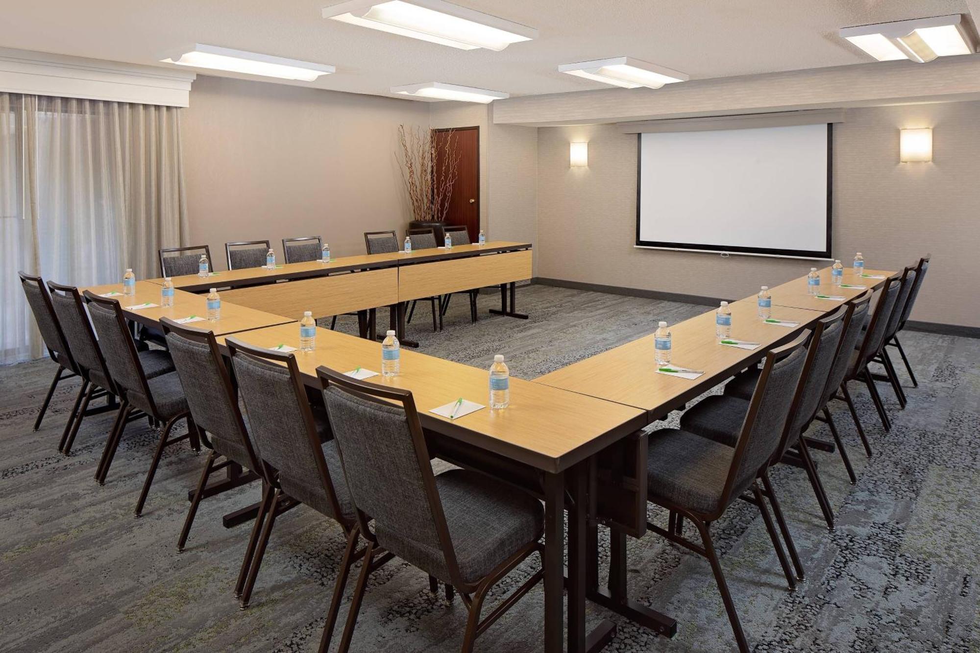 Готель Courtyard Houston Westchase Екстер'єр фото
