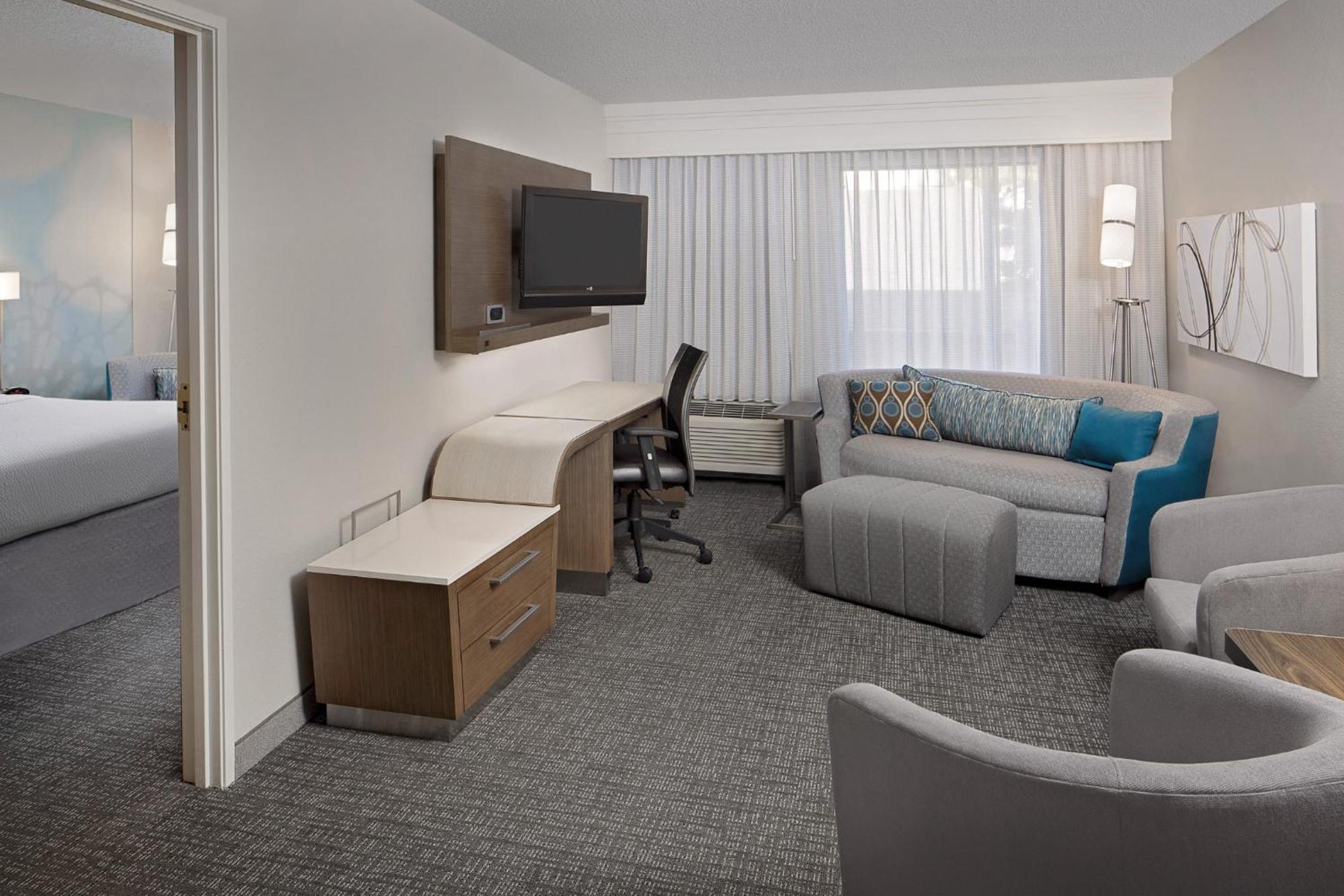 Готель Courtyard Houston Westchase Екстер'єр фото