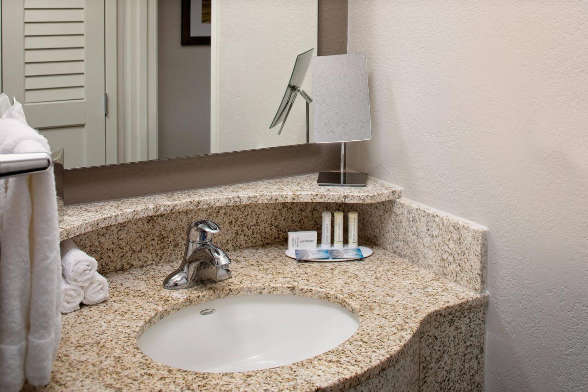 Готель Courtyard Houston Westchase Екстер'єр фото