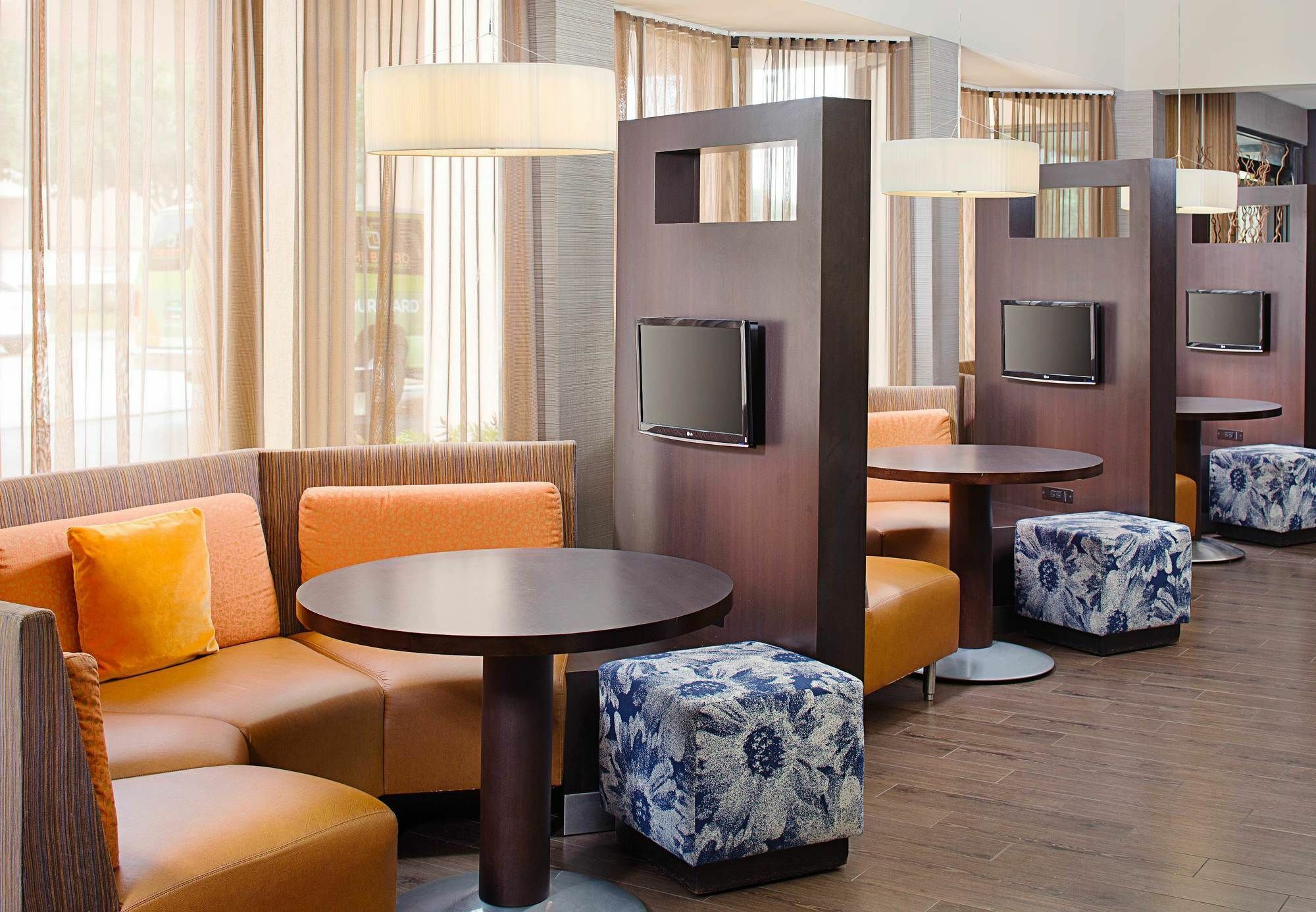 Готель Courtyard Houston Westchase Екстер'єр фото